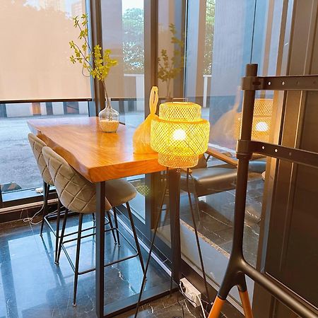 Urban Suites, Spectre Collection By Stellar Alv Jelutong Bagian luar foto