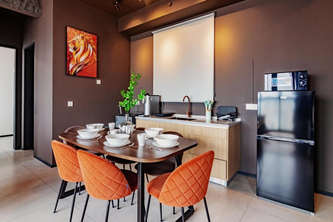 Urban Suites, Spectre Collection By Stellar Alv Jelutong Bagian luar foto