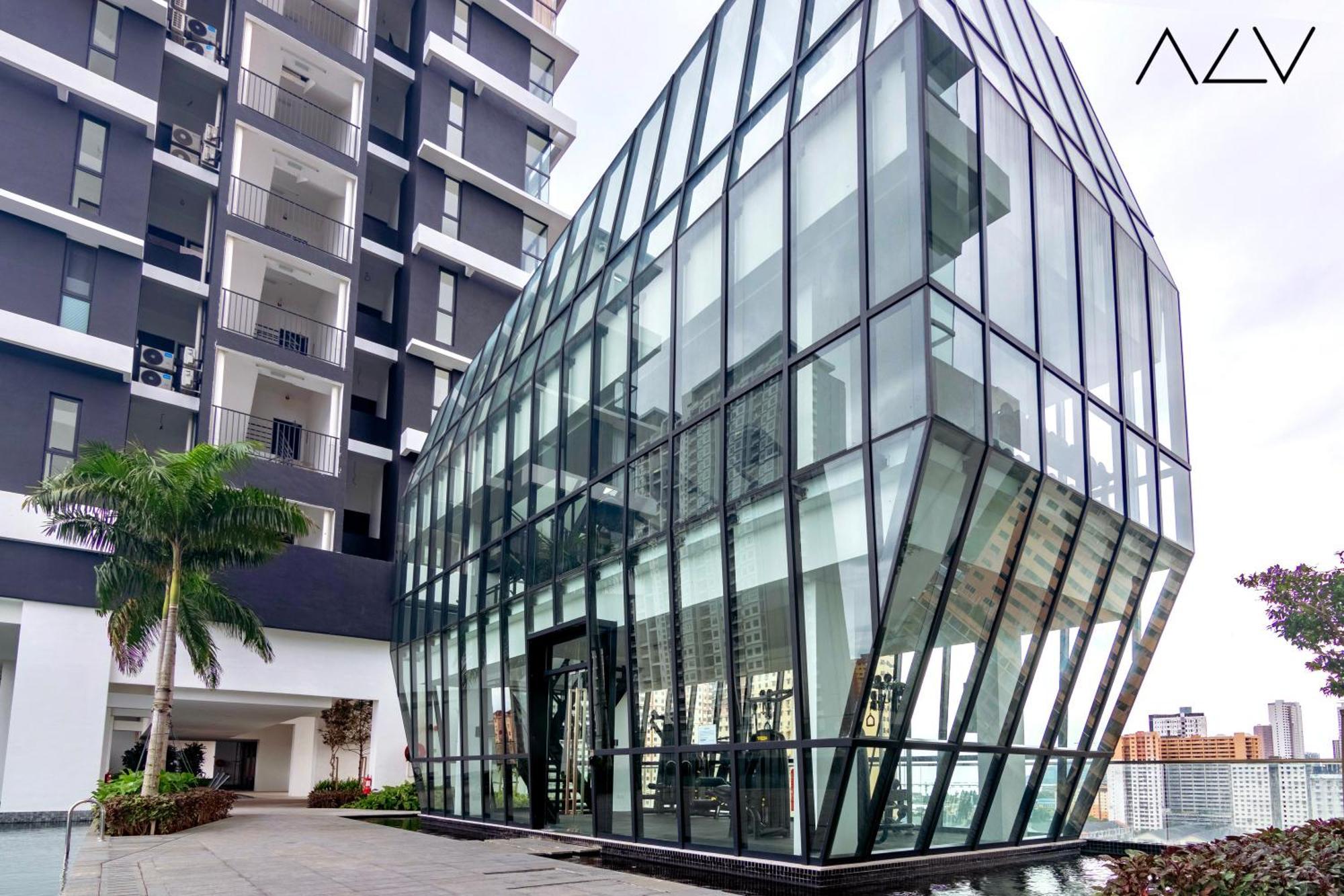 Urban Suites, Spectre Collection By Stellar Alv Jelutong Bagian luar foto